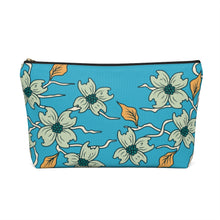 Load image into Gallery viewer, Dogwood Bag w T-bottom
